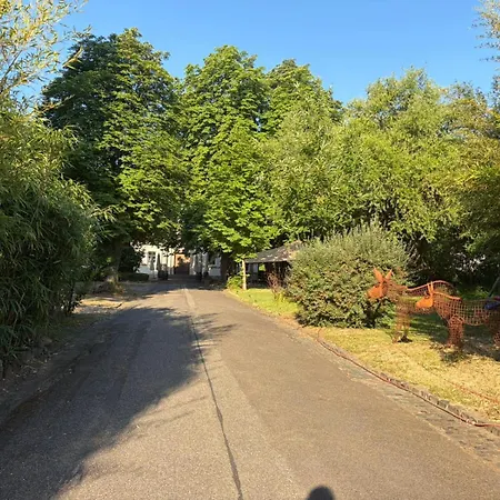 Am Trollbach - Parkplatz - Wifi - Kueche - Netflix - Freistehendes Haus * Münster-Sarmsheim