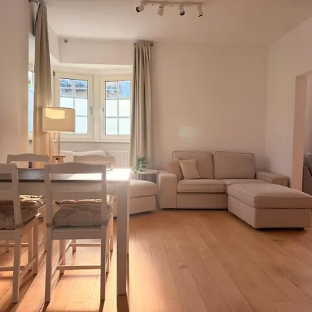 Am Trollbach - Parkplatz - Wifi - Kueche - Netflix - Freistehendes Haus Münster-Sarmsheim